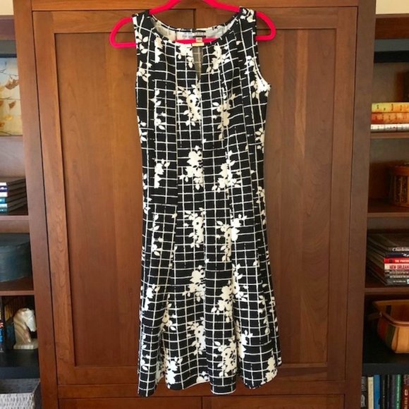 Haani Dresses & Skirts - Haani Black & White Fit and Flare Dress, Size Med